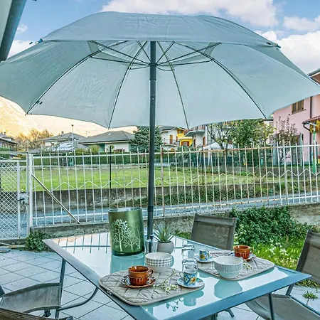2 Bedroom Lovely Apartment In Chatillon Apartman